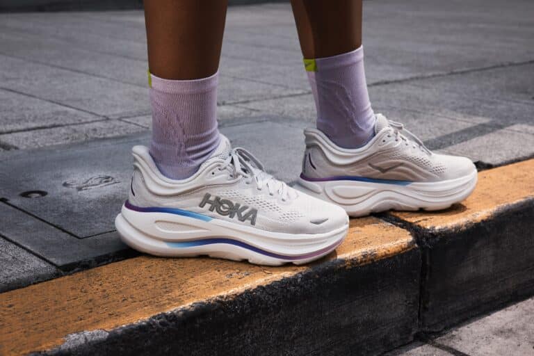 HOKA_S25_M_Bondi9_DSG_dtl_0427